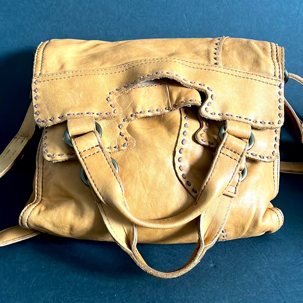 LUCKY BRAND Camel Italian Leather Abbey Road Crossbody Bag Shoulder Purse - Picture 9 of 16